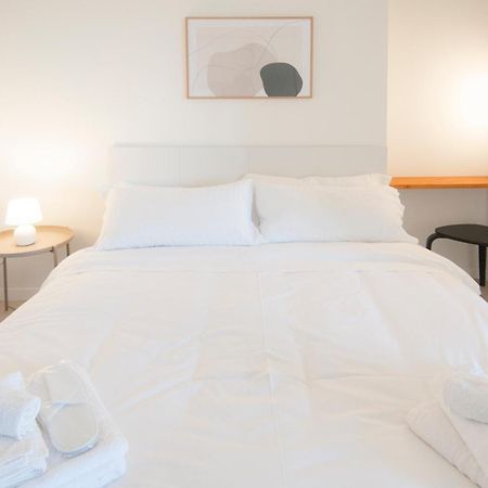 Zefiro - Saffi Design Apartments - Ambrogiohost Bologna Eksteriør bilde